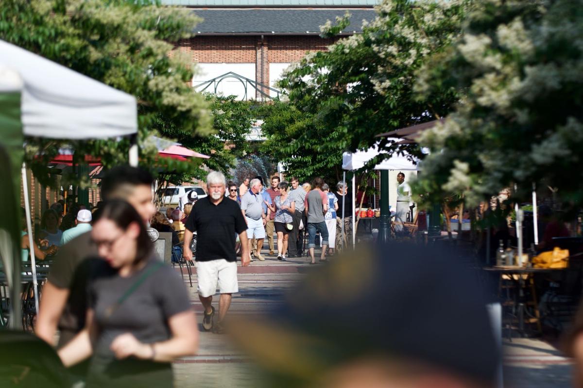 Ban on smoking in The Alley in downtown Aiken sought, petition shows
