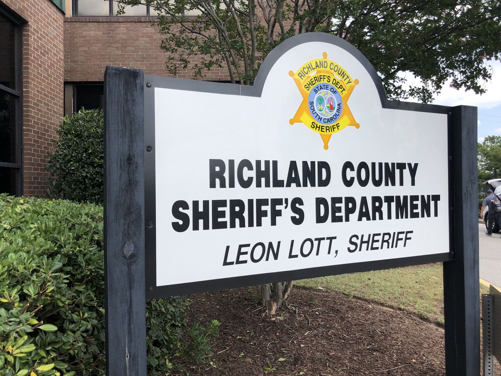 Man arrested for fatal shooting at Columbia convenience store