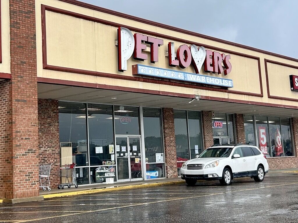 Pet store near trader joe's best sale