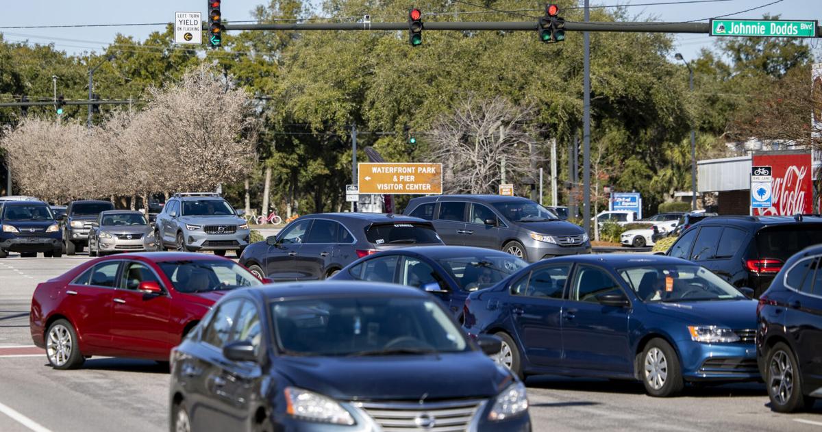 Editorial: Find an at-grade solution for Mt Pleasant's Houston Northcutt-US 17 snarl