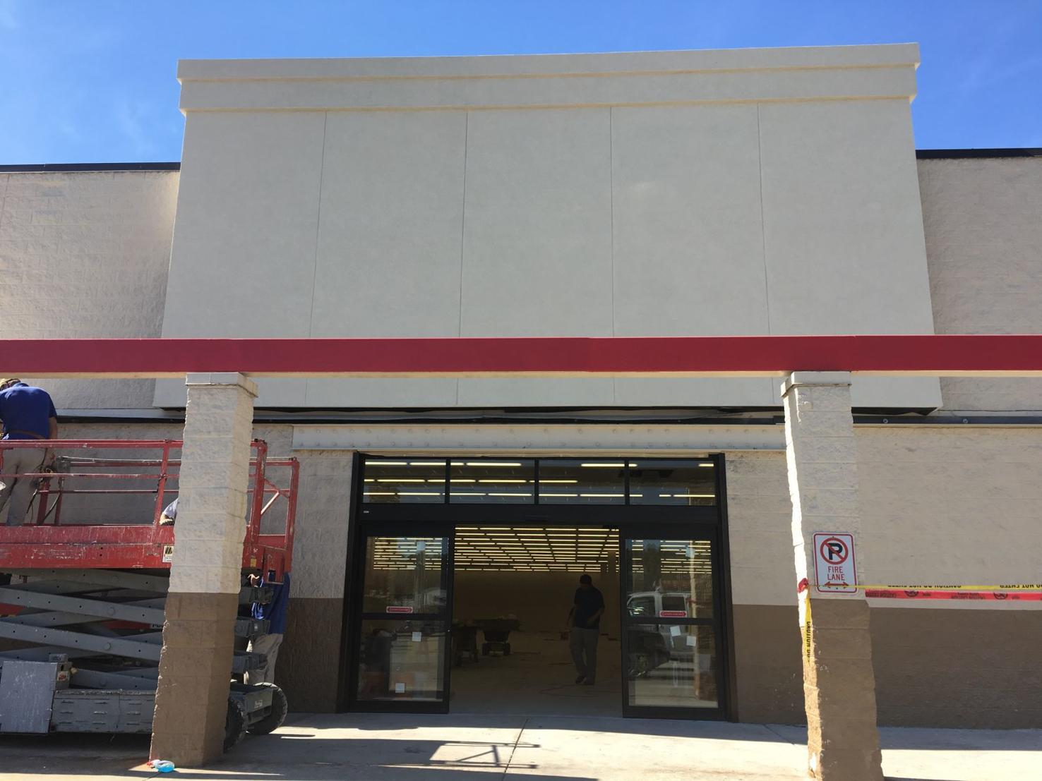 Roses Express to open in News