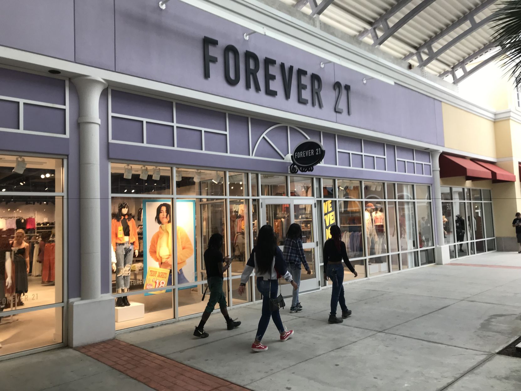 Columbia store outlet at tanger outlets