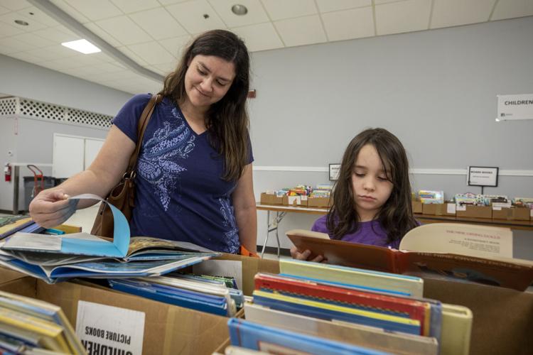 Charleston County Library book fair draws bibliophiles scrounging for