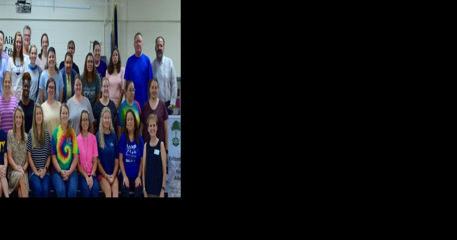 The Gifting Tree Foundation gives East Aiken School of the Arts