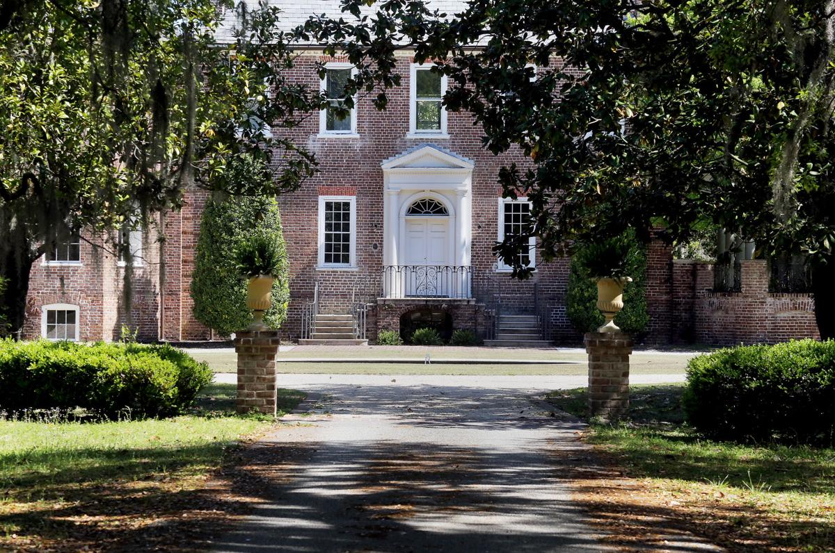 Fenwick Hall Plantation is for sale for 8.875 million Photo