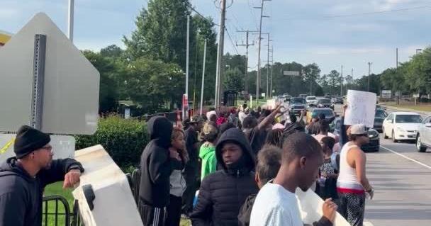 Protesters rally against Rick Chow acquittal in Columbia