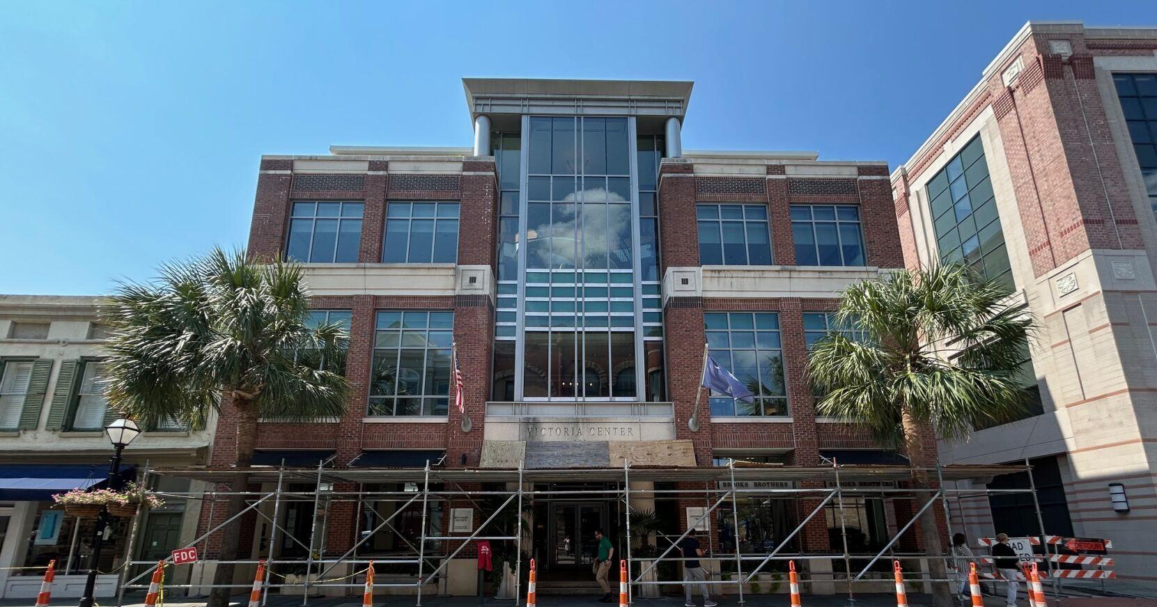 Brooks Brothers to stay at 205 King Street in Charleston