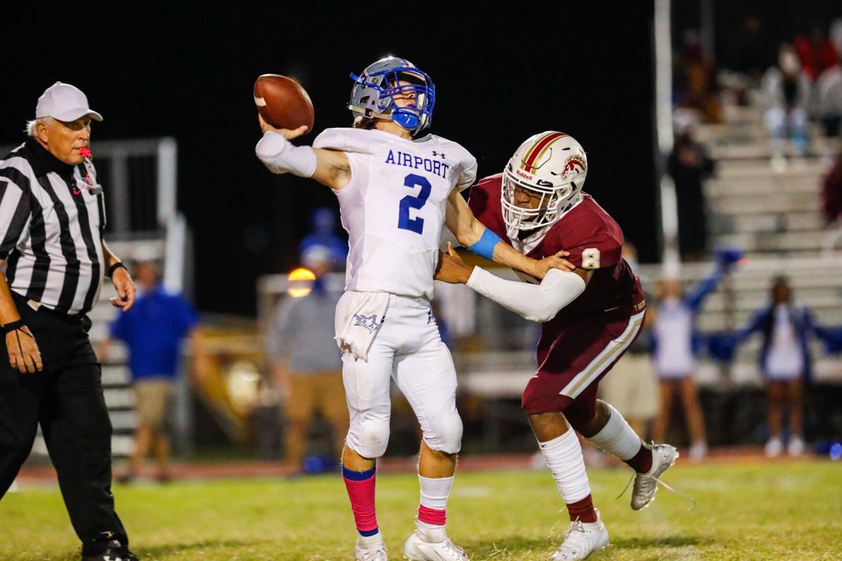 SAHSfoot_vs_AirHS_10-16-20_0113.jpg