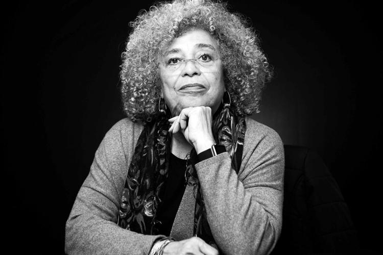 angela davis obedecer