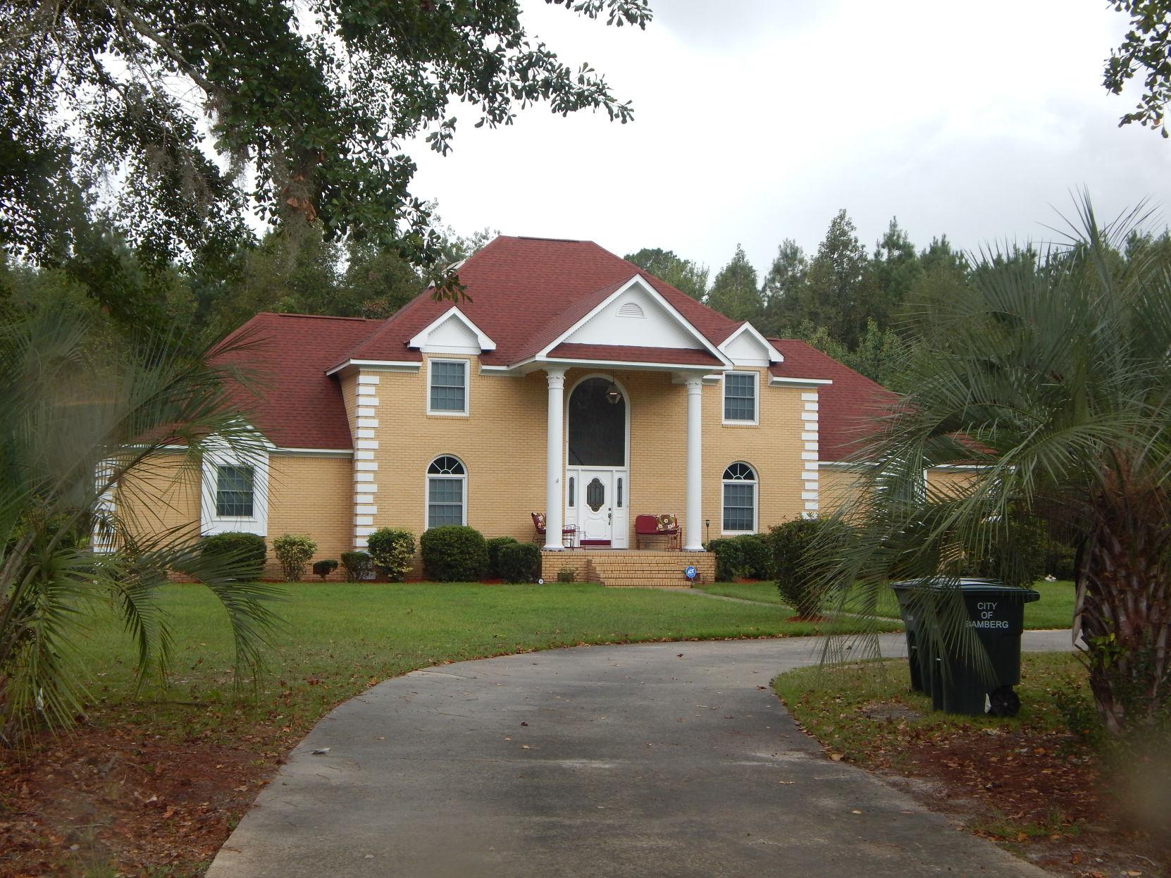 When Nikki Haley left world stage, her small SC hometown cheered on its