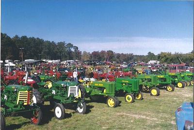 Lawn Tractor Races - Cherry Grove Recreation & Agricultural Society