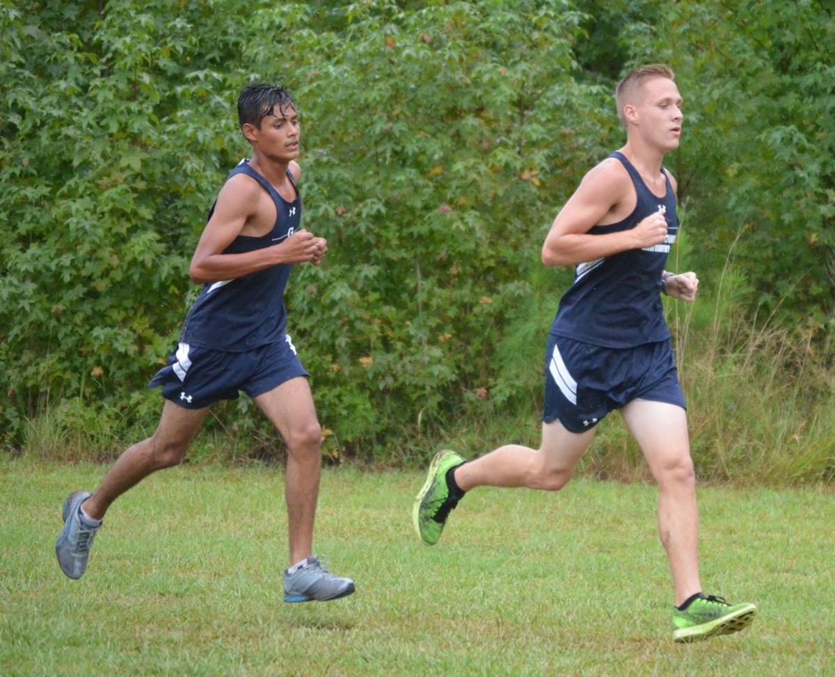 Cross country at 8 Oaks Park
