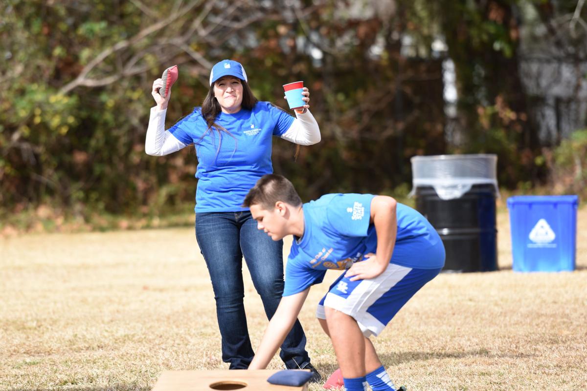 pc-020118-fe-cornhole 00018