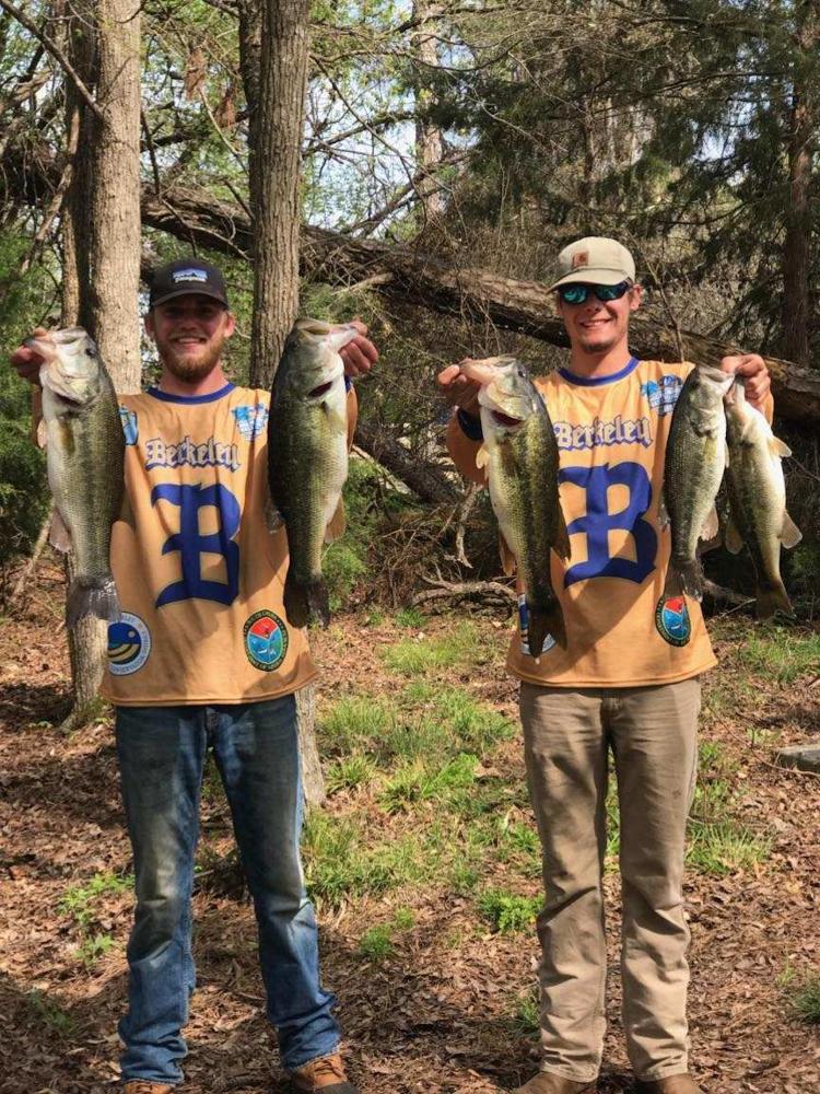 Berkeley High School Bass Club anglers qualify for national
