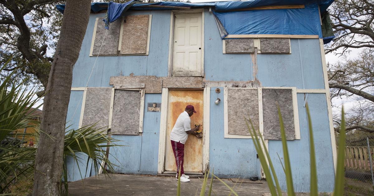 Restorer of beloved Mosquito Beach hotel, Gullah restaurant wins historic renovation prize