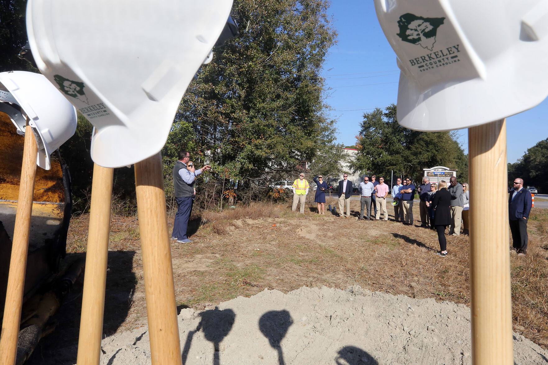 Berkeley County breaks ground on second phase of widening of Clements Ferry Road - Vimarsana News