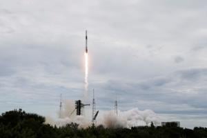 SpaceX Rocket Launch Scheduled for Tuesday Morning, Expected to be Visible in South Carolina