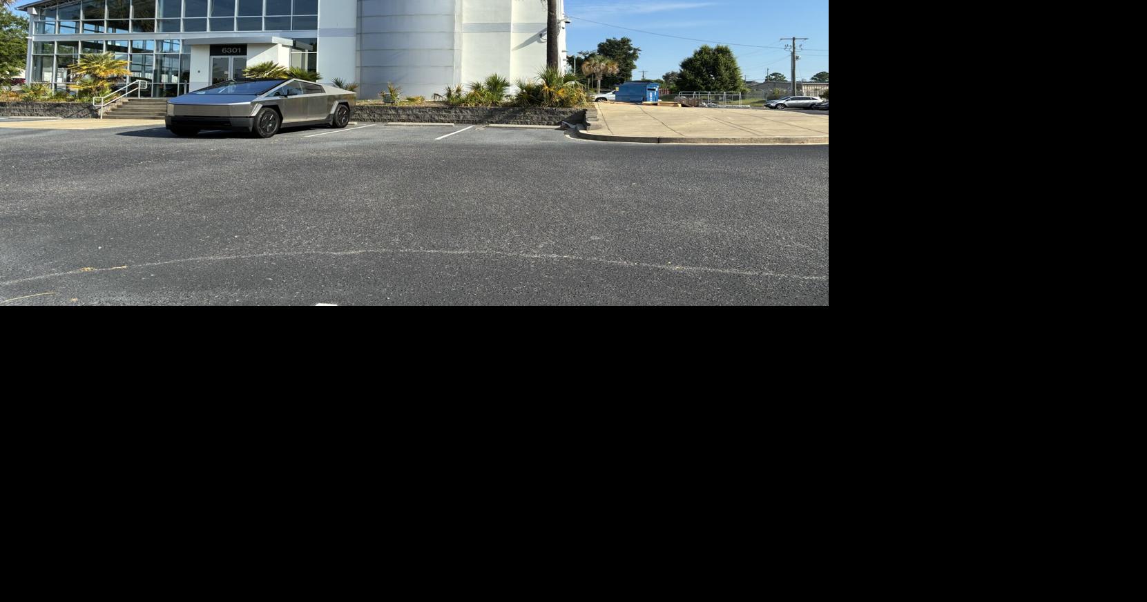 Musk fan challenges SC law blocking Tesla dealerships while secretive repair site draws attention