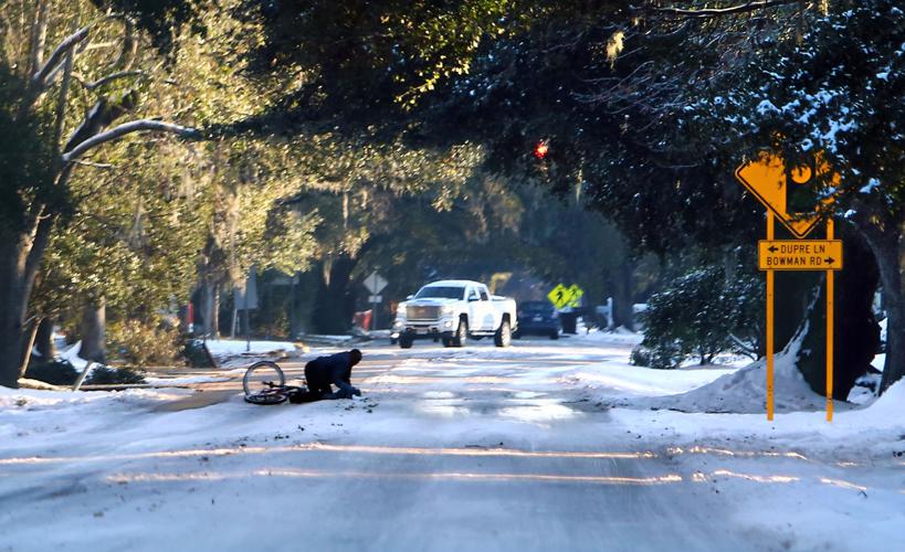 How are snow, sleet and freezing rain different?