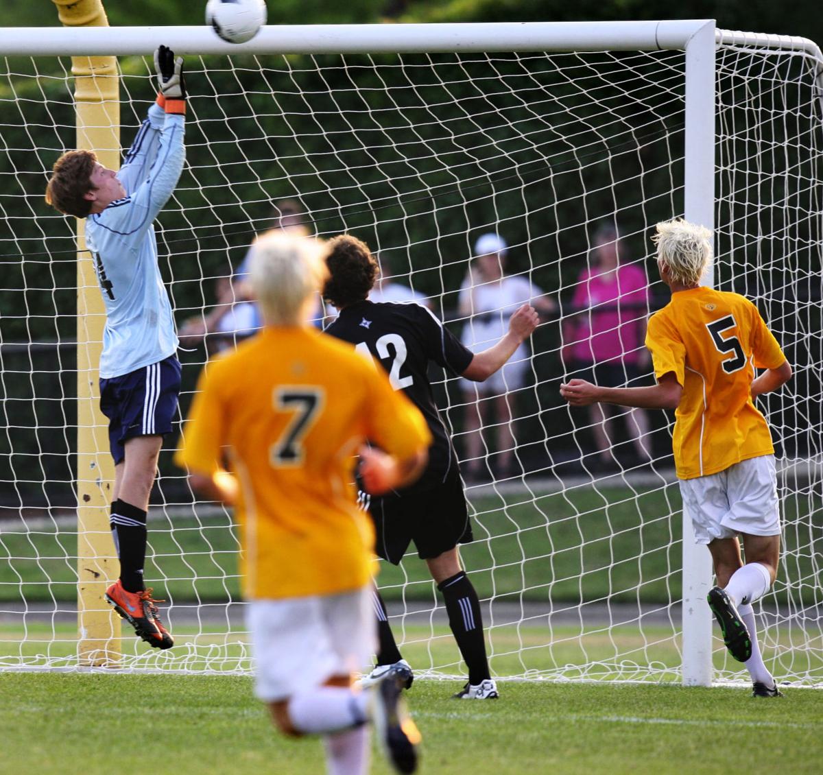 Wando boys win AAAA state soccer title