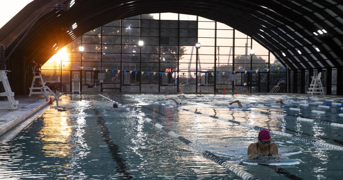 Mit 63 Jahren zeigt ein Marathon-Schwimmer aus Charleston nach 35 ...