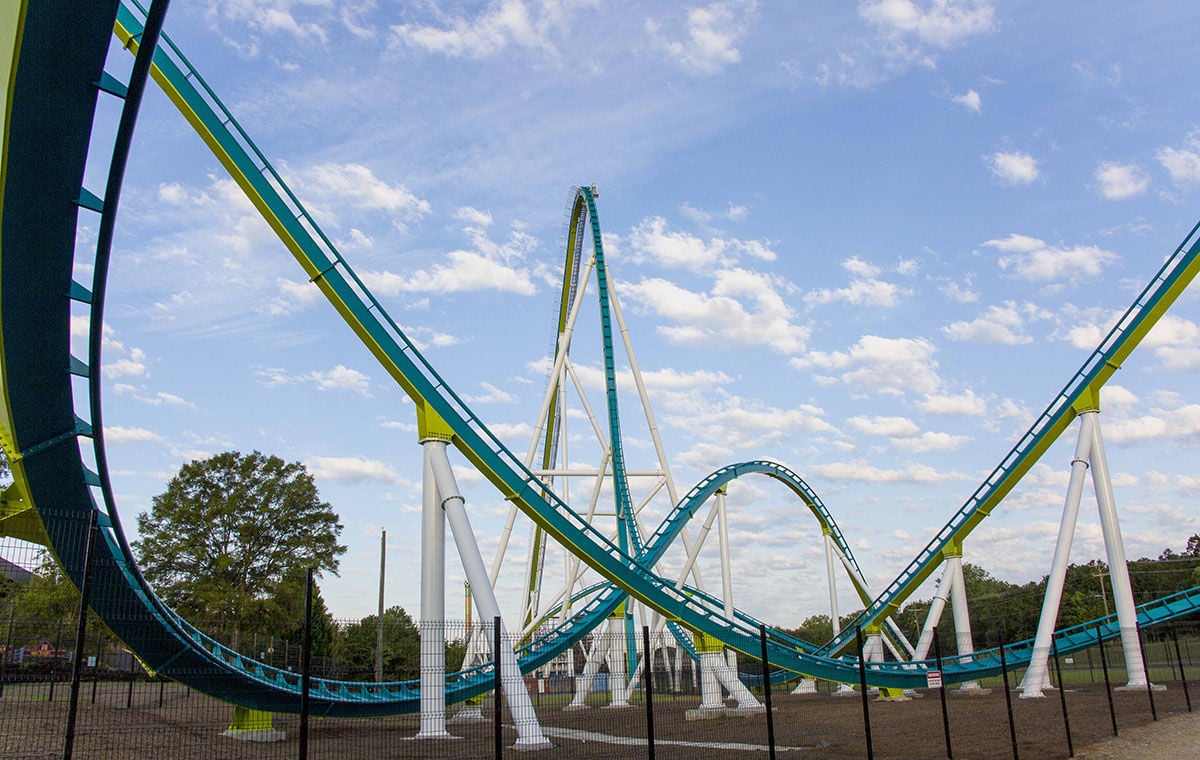 SC fun park Carowinds rides out SeaWorld s whale of a sale bid