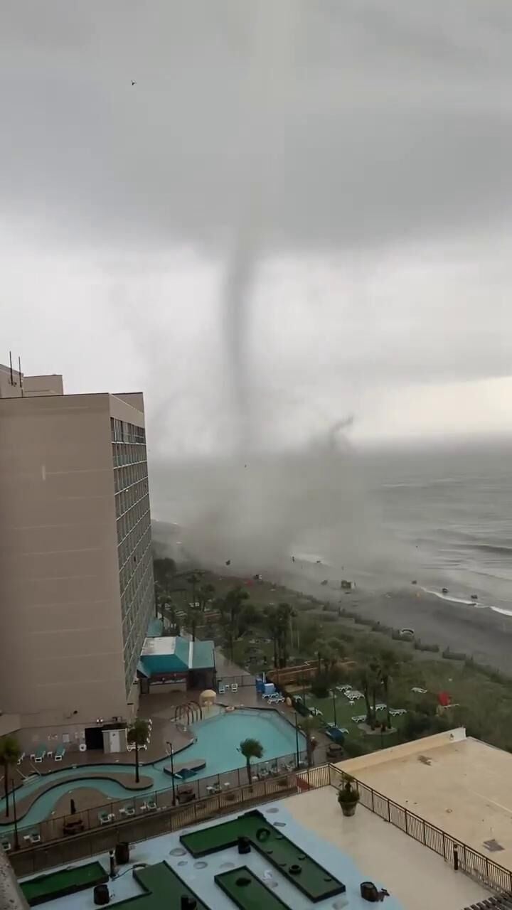 Exclusive Video Tornado Touches Down Near 74th Ave North In Myrtle Beach Myrtle Beach News Postandcourier Com