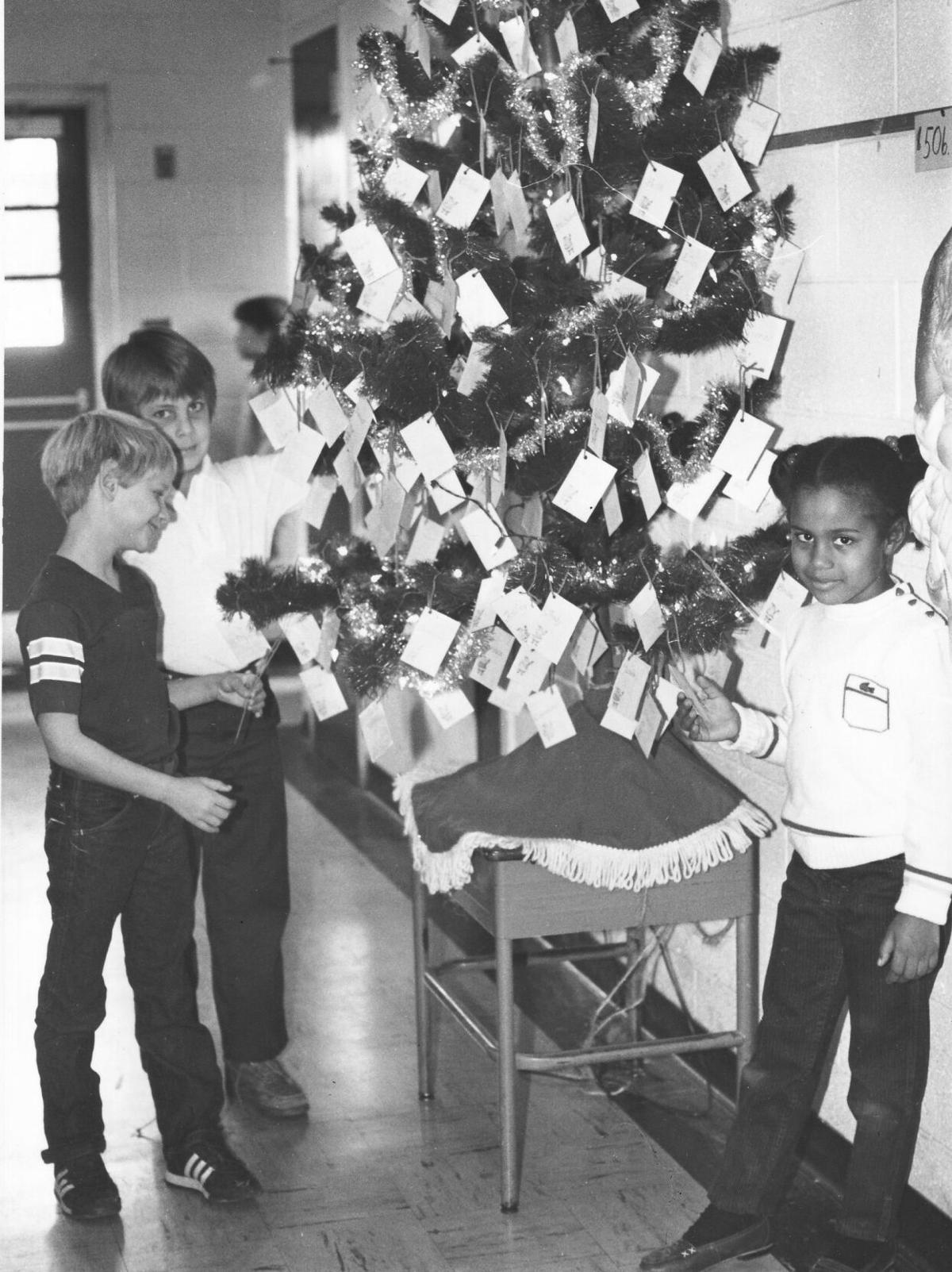 Mead Hall Christmas – Dec. 19