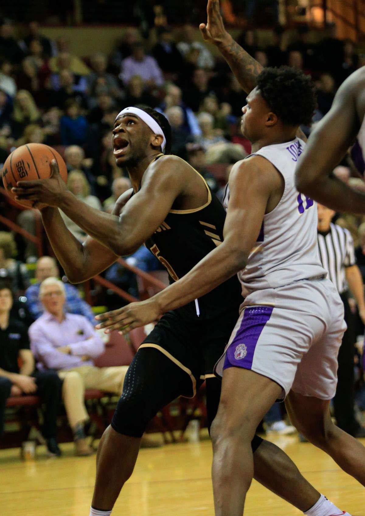 Cofc vs James Madison13.jpg