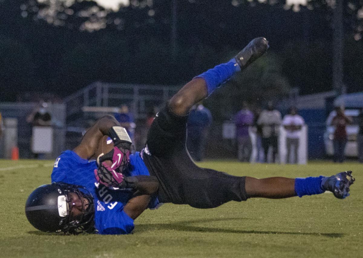 Fort Dorchester football GALLERY_21.jpg