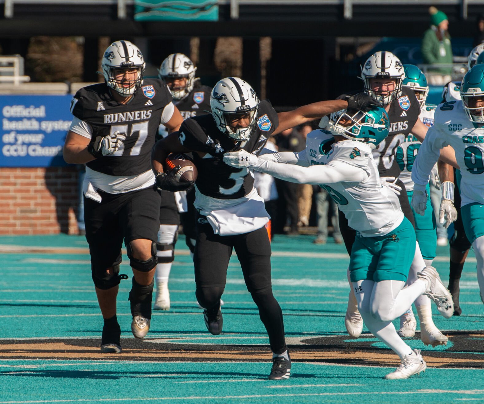 Coastal Carolina Blown Out By UTSA In Myrtle Beach Bowl | Myrtle Beach ...