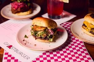 Popular DC burger restaurant to host Memorial Day weekend pop-up in Charleston