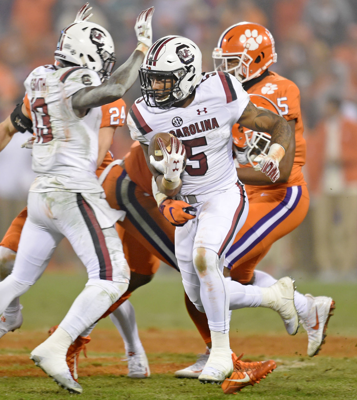 Photos: Clemson Tigers Beat South Carolina Gamecocks | Photo Galleries ...