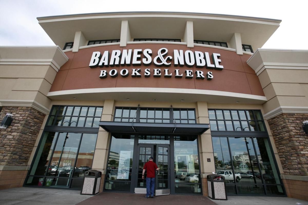 Barnes Noble To Shutter Third Of Stores Over 10 Years Business Postandcouriercom