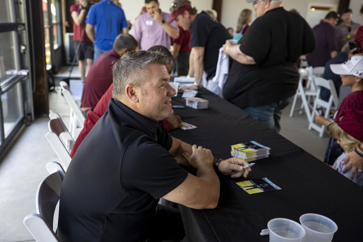 USC Booster tour_14.jpg