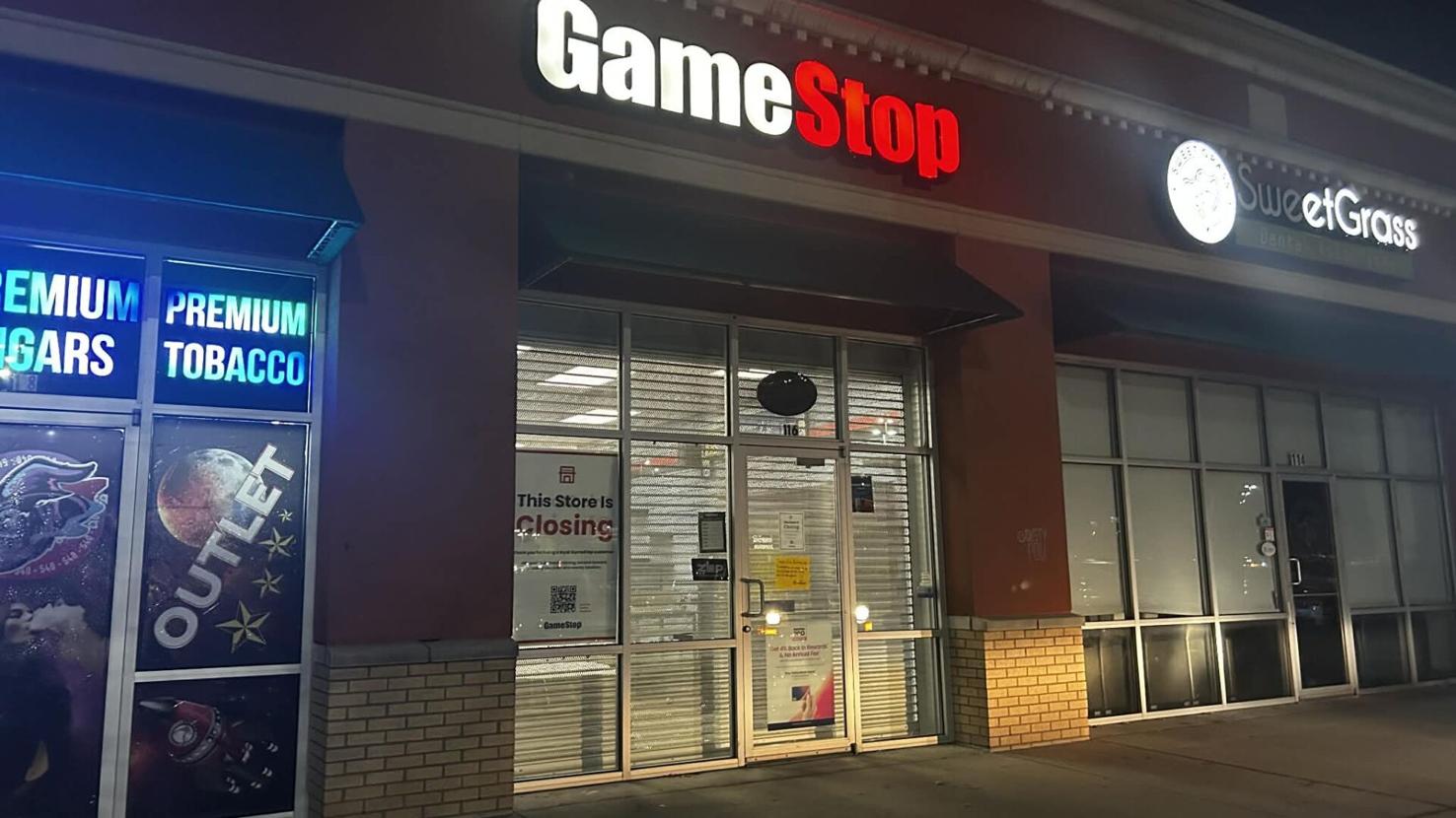 GameStop closings hit Charleston area