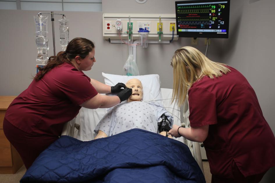 USC nursing program aims to help health care workers stay in their