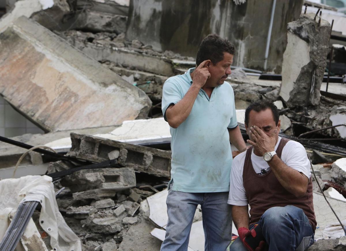 Ecuador earthquake: hundreds dead, thousands injured