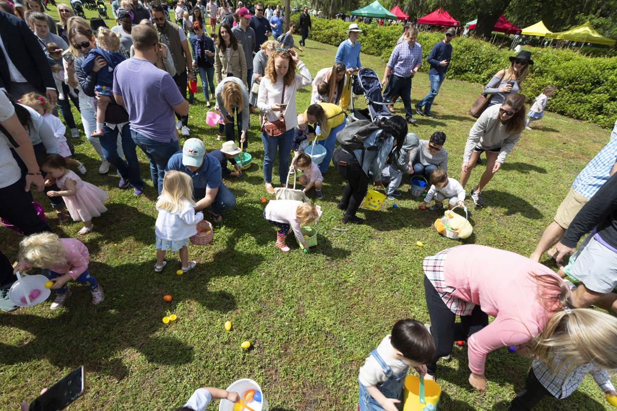 pc-042119-fe-parkegghunt-21.jpg
