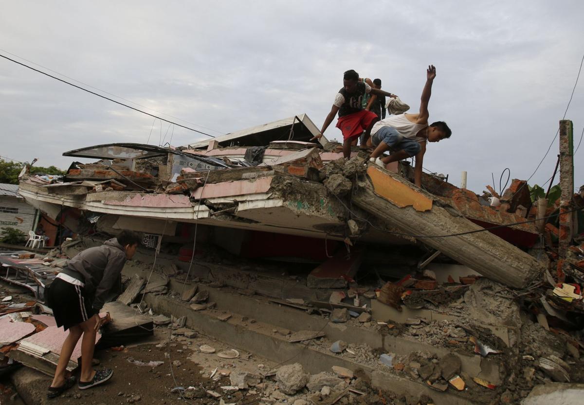 Ecuador earthquake: hundreds dead, thousands injured