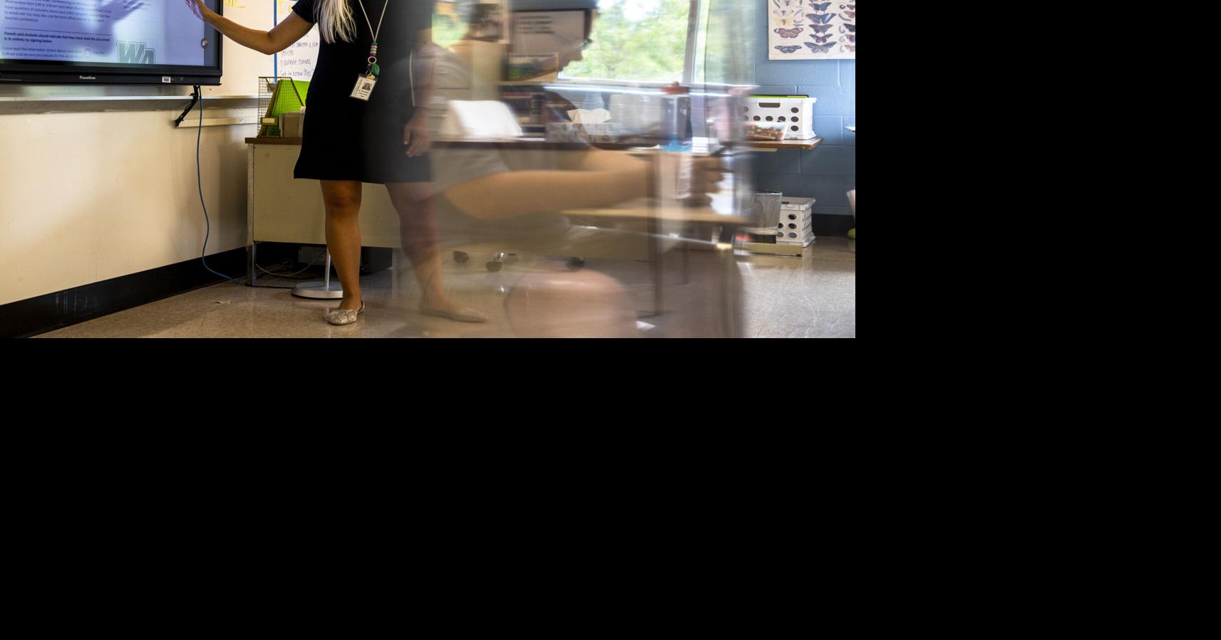 CCSD increases pay for substitute teachers as omicron continues to ...