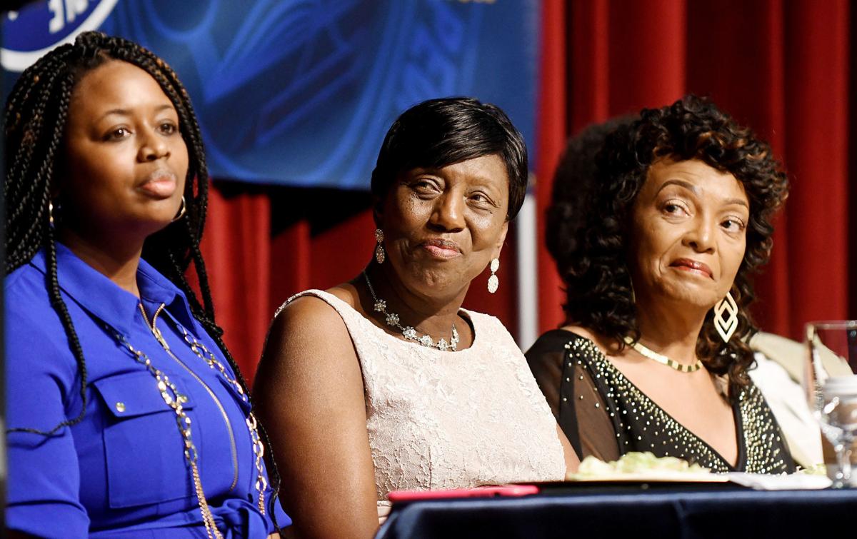 naacp2061.jpg
