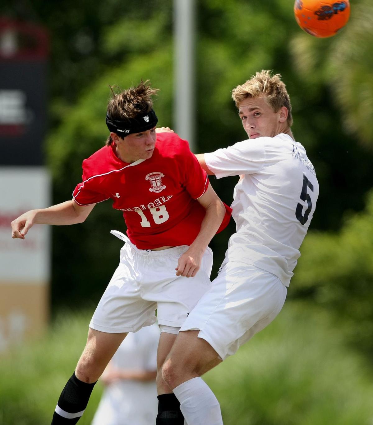 Pinewood boys soccer vs. Cardi