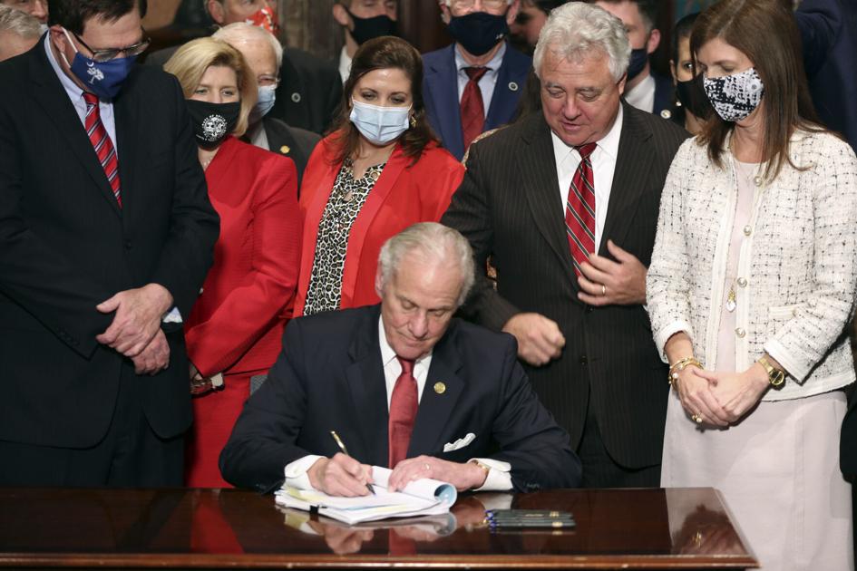 SC Governor signs bill that prohibits most abortions and federal prosecution must be tried |  Palmetto Policy