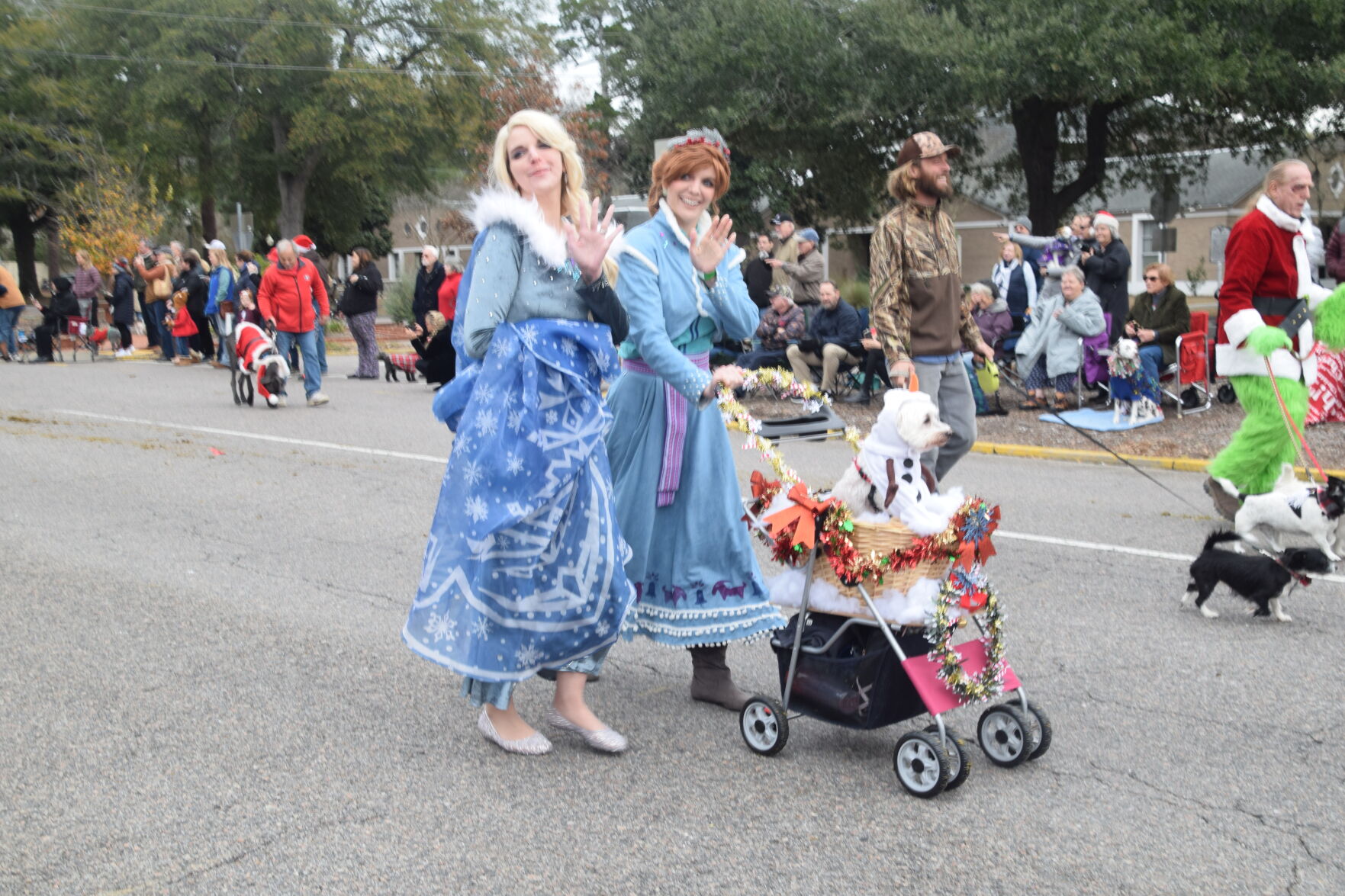 Hoofbeats And Carols Parade Brings Holiday Cheer To Downtown Aiken ...