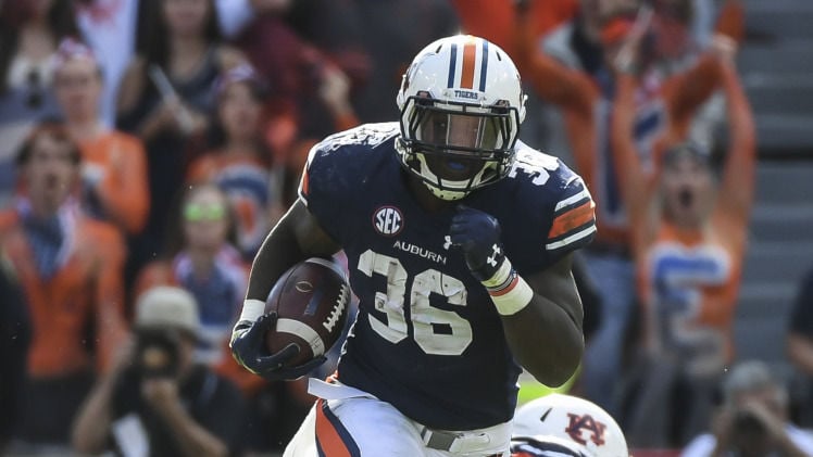 Clemson's Kelly Bryant gets rocked vs. Auburn