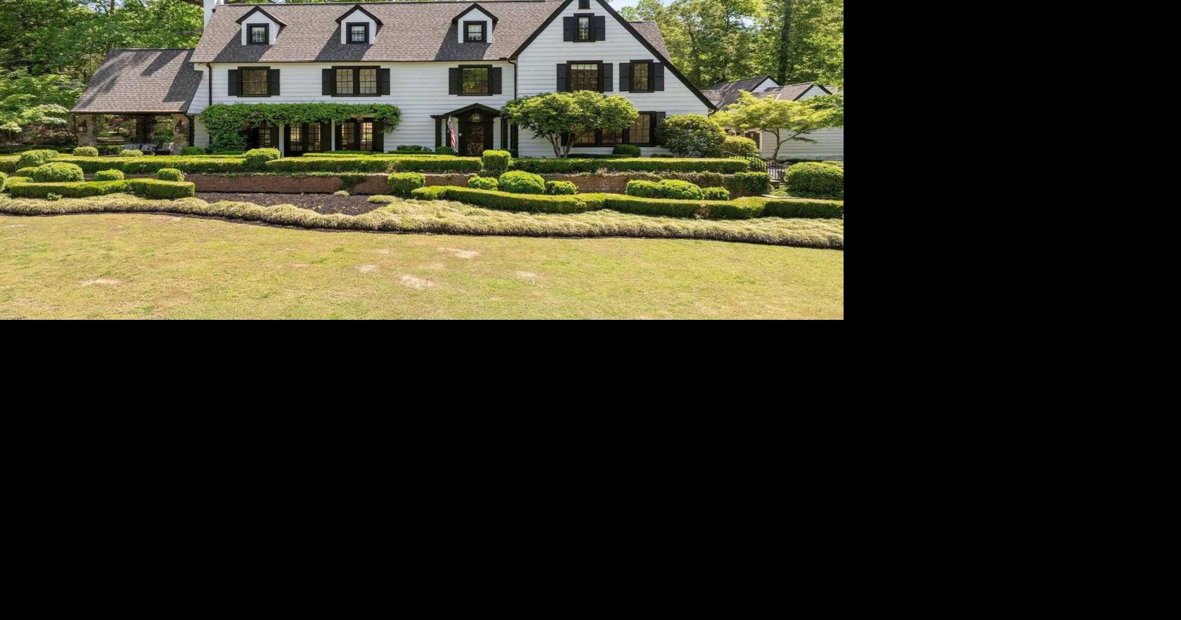Oakleaf, a century-old manor house in Greenville, lists for $5.9M
