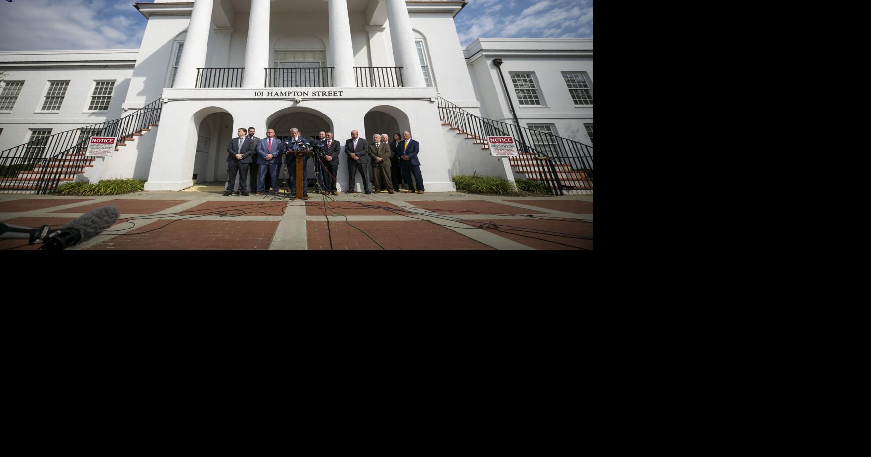 www.postandcourier.com