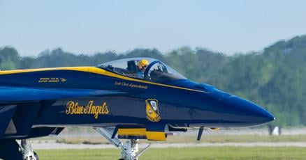 US Navy Blue Angels streak into Beaufort for first time since 2019 US Navy Blue Angels streak into Beaufort for first time since 2019