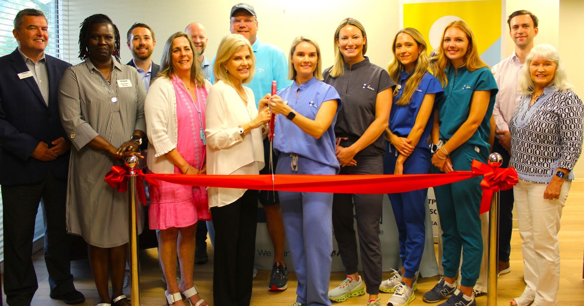 Chamber welcomes healthcare provider - Vimarsana News